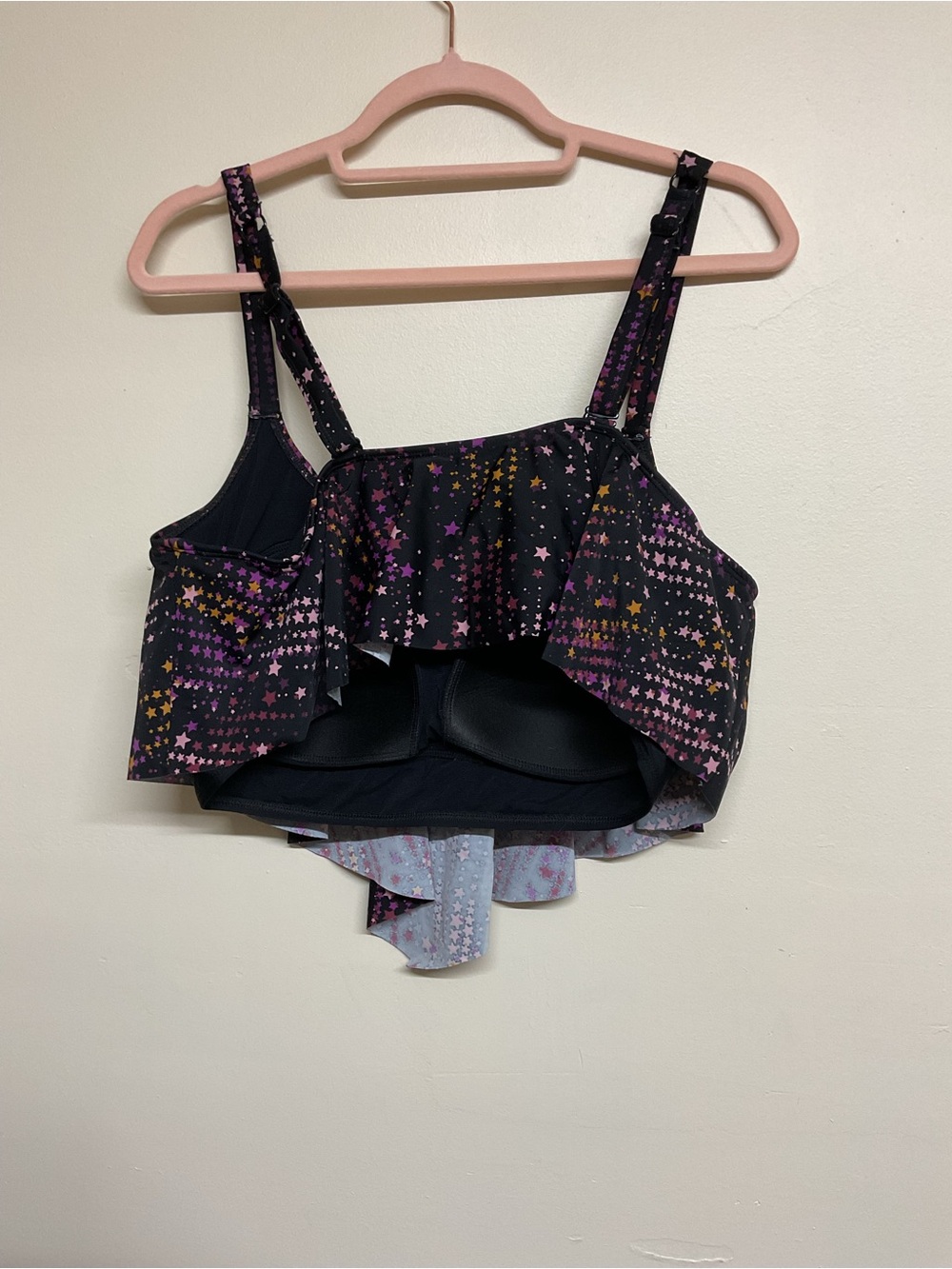 Black Star-Print Flounce Swim Top - Women - Picture 3 of 3